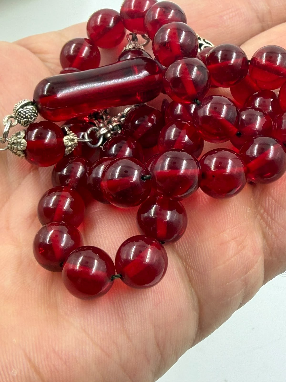 Red Musk Prayer Beads – 33 Beads 7mm | Cherry Amber Color | Silver Antimony Tassel | Daily Carry Tasbih Misbaha