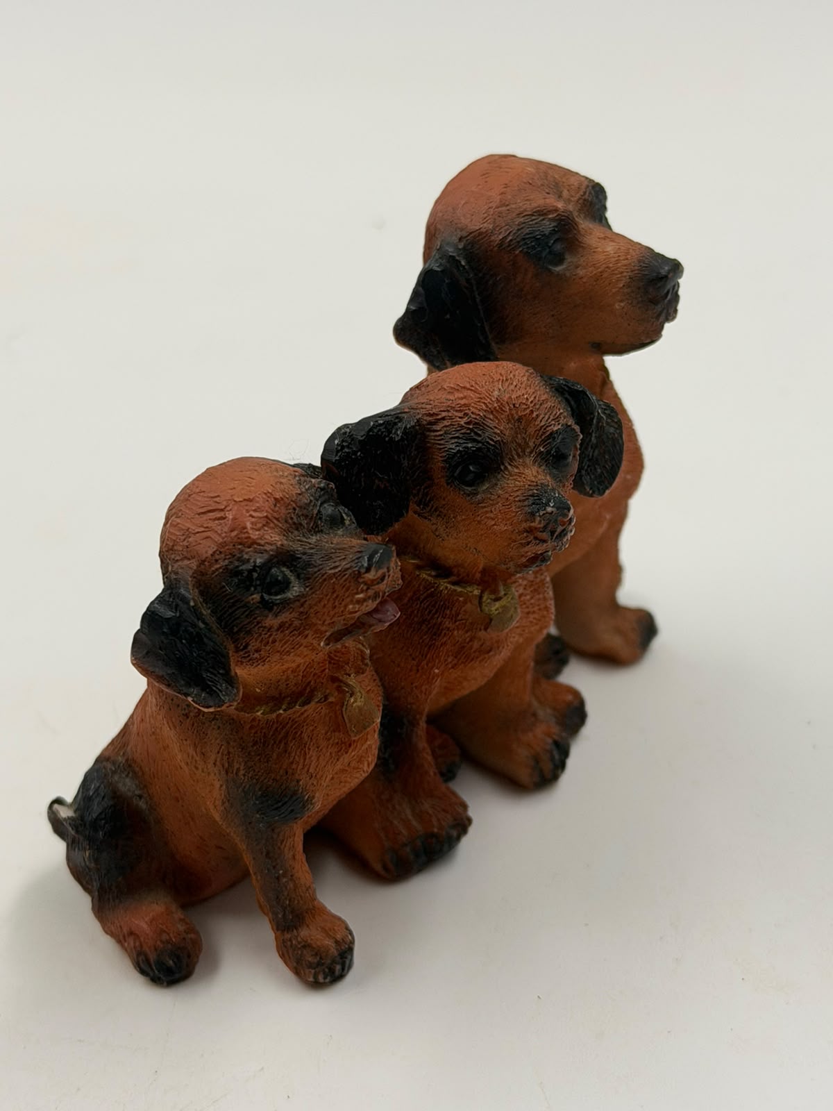 Three Dachshund Puppies Resin Figurine – Handcrafted Dog Sculpture | Home Décor Collectible Gift
