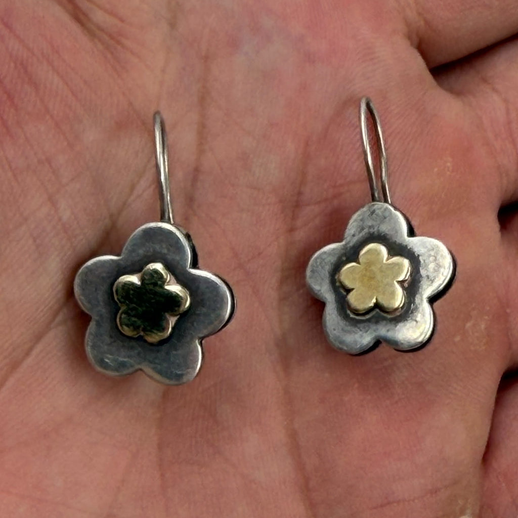 925 silver flower earrings DIANE held in hand showing actual size and scale of 1.5cm flower