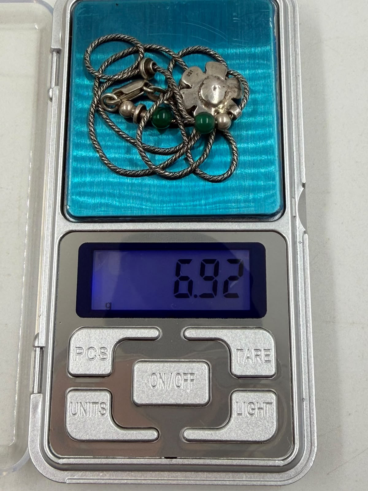 Necklace weight 6.92 grams