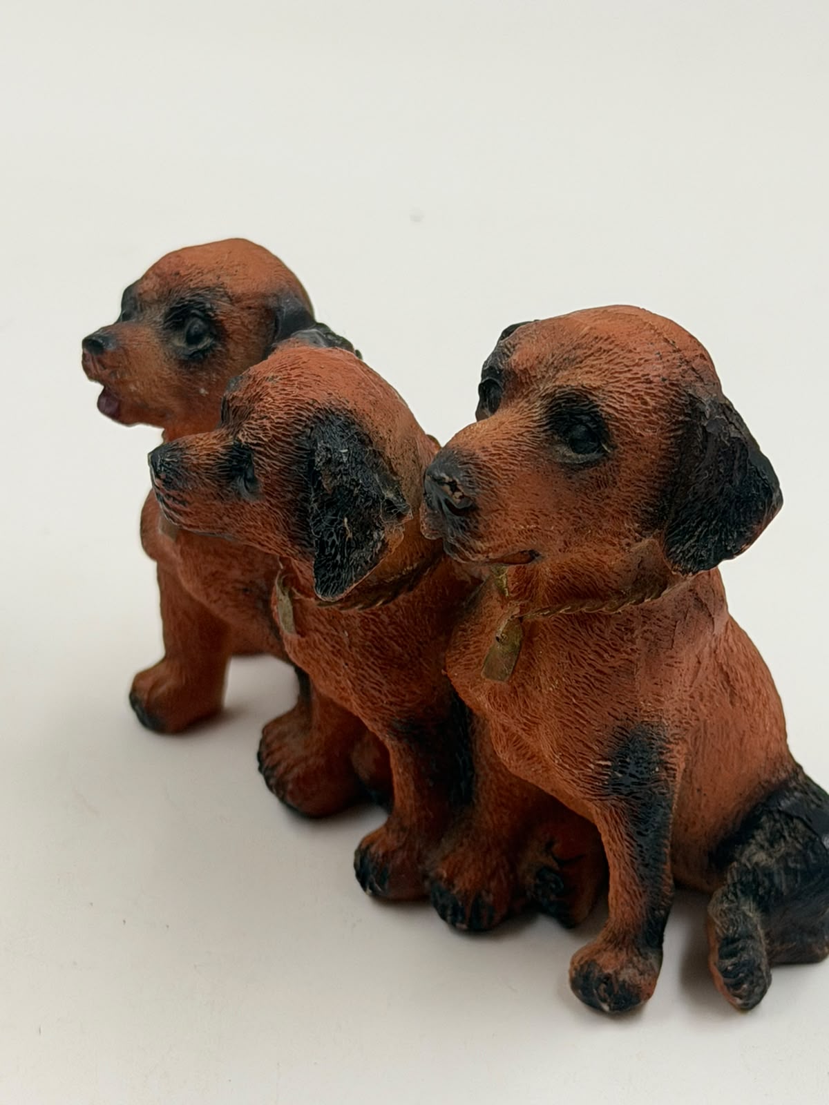 Three Dachshund Puppies Resin Figurine – Handcrafted Dog Sculpture | Home Décor Collectible Gift