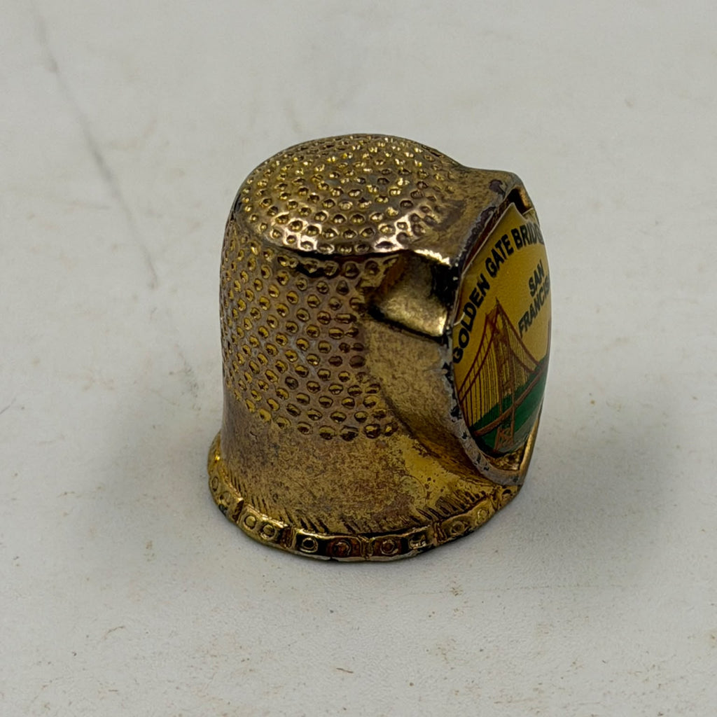 Vintage FORT USA gold thimble – inside view showing ring opening
