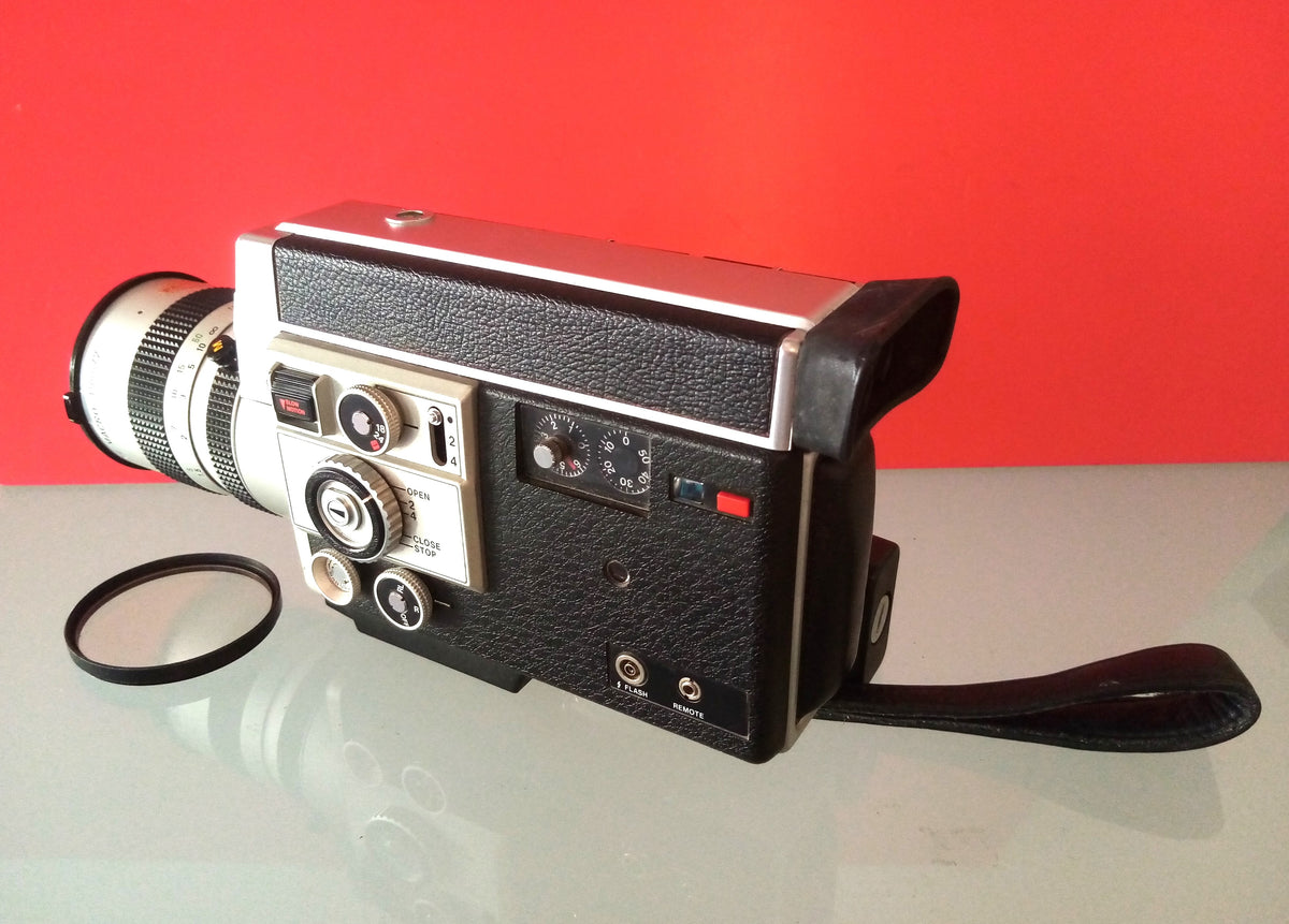 Canon 814 Auto Zoom Electronic - Super 8 Movie Camera & Original Case