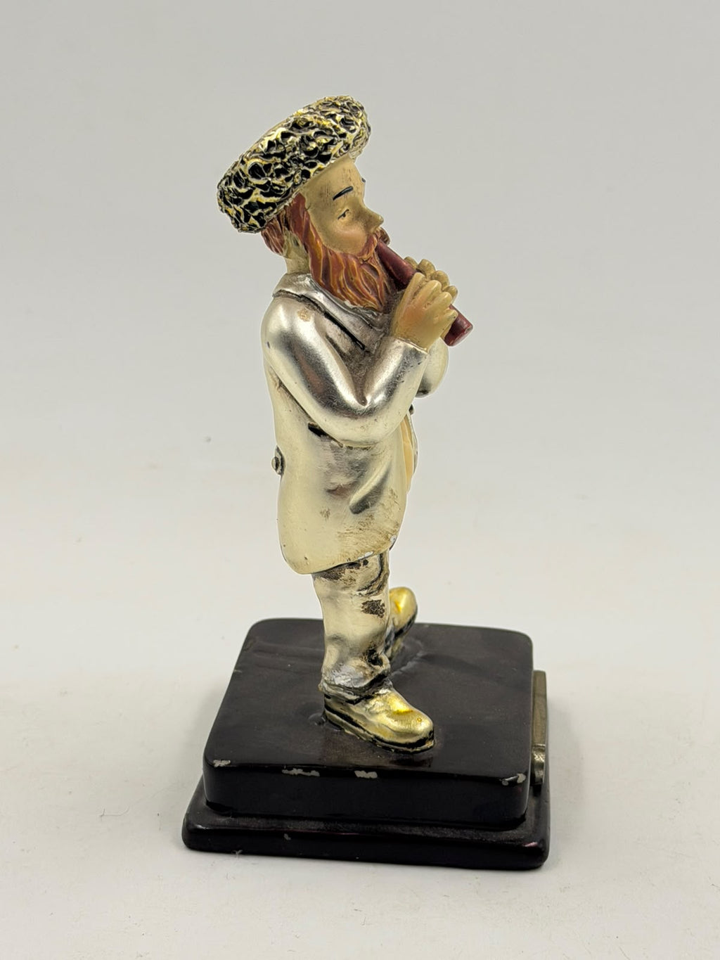 Jerusalem silver-plated Jewish figurine – side profile view