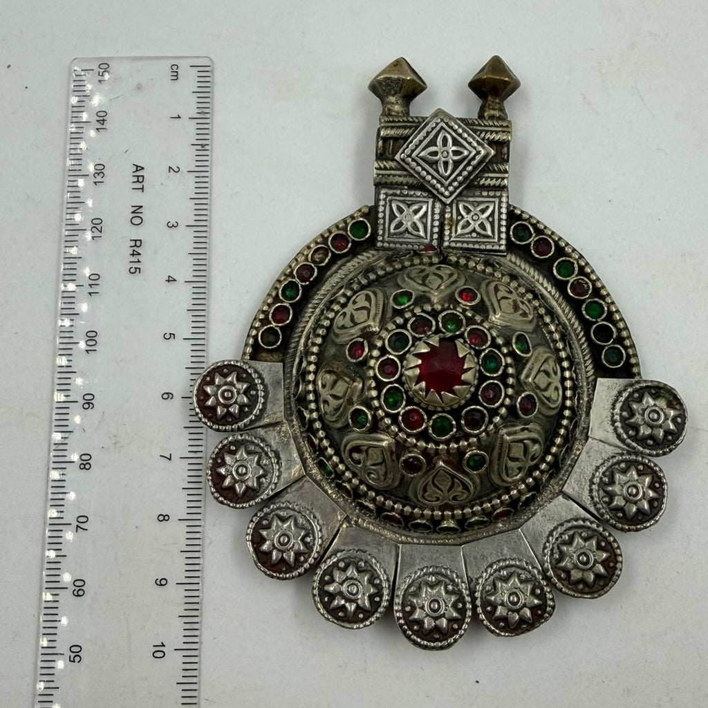 Antique Afghan silver pendant detailed view