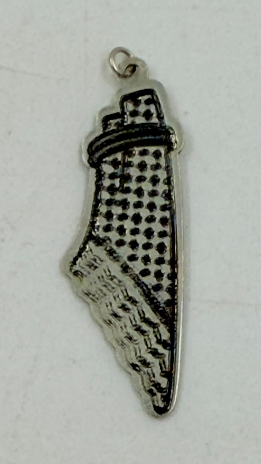 Sterling silver Palestine map keffiyeh pendant - front view white background