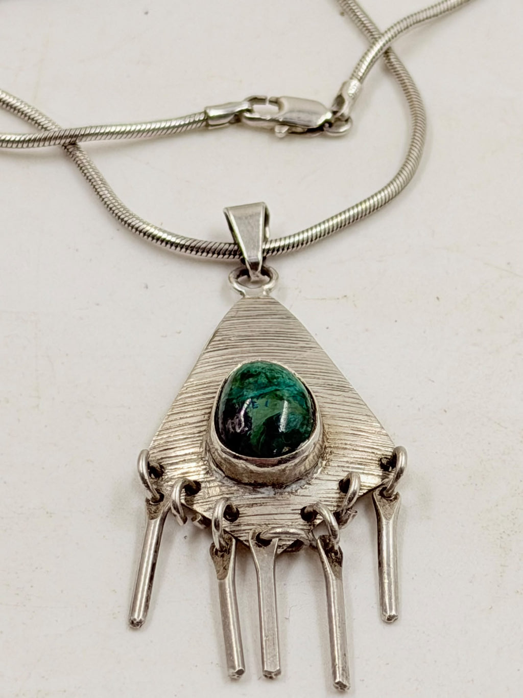 Necklace weight 15.42 grams on digital scale