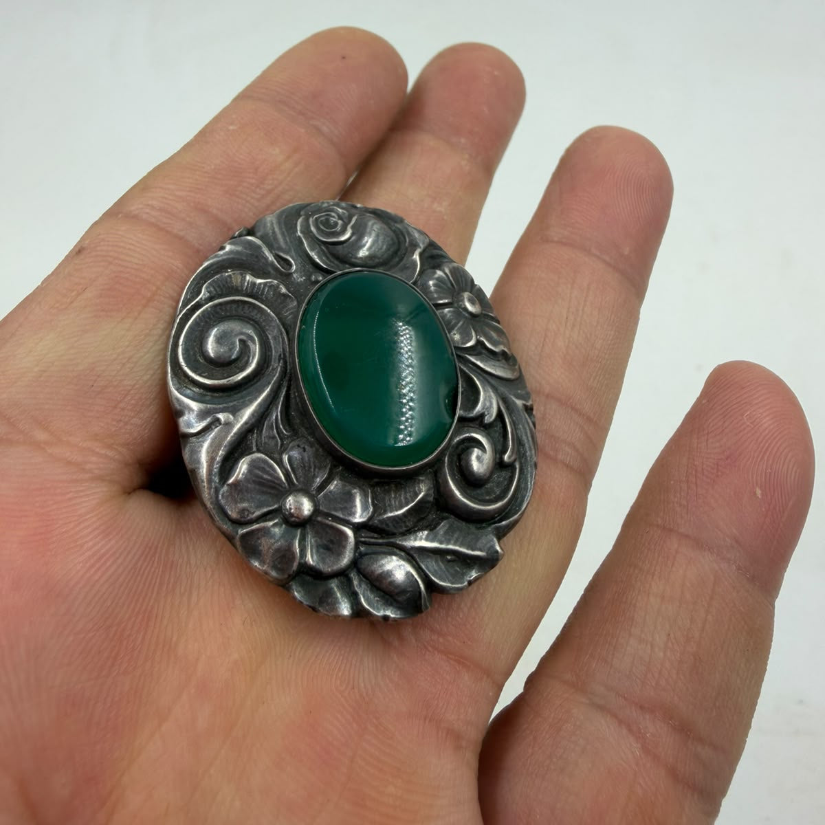 Vintage Silver 800 Brooch with Green Stone – Floral Repousse Art Nouveau Pin