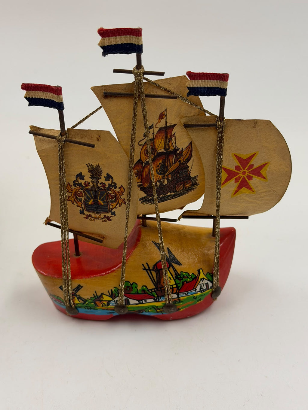 Dutch clog ship – additional angle view