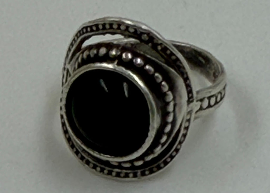 925 Sterling Silver Black Onyx Ring - side view