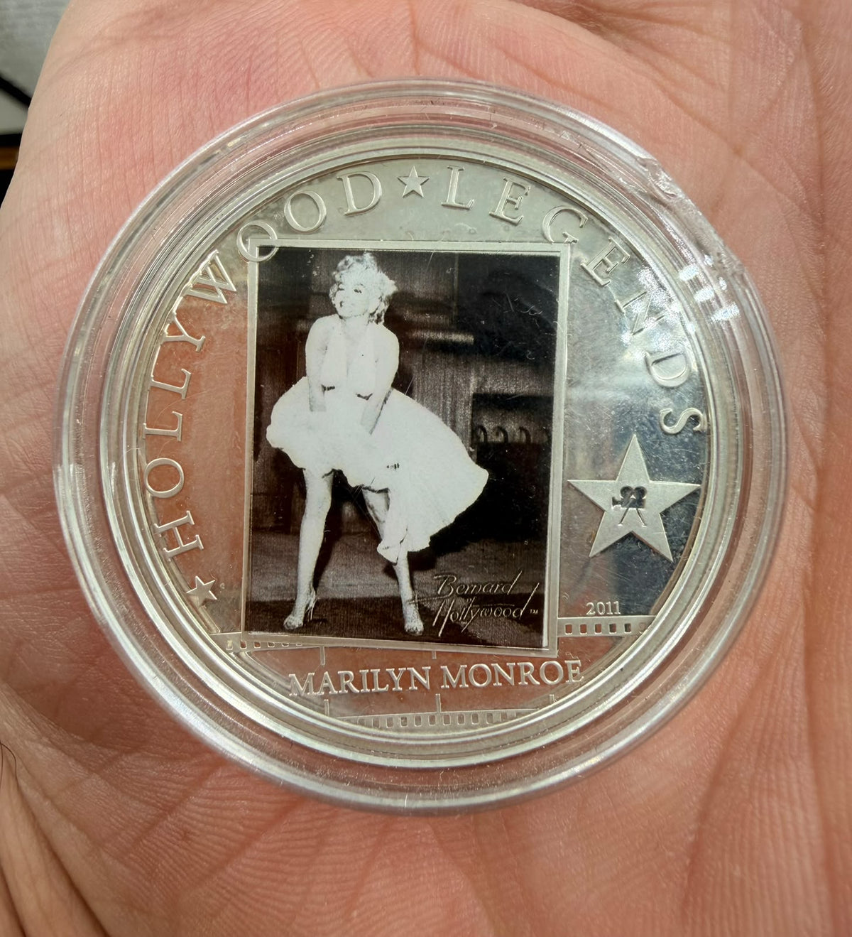 2011 Marilyn Monroe Silver Proof Coin | Cook Islands $5 | Hollywood Legends | 925 Silver | 38.61mm
