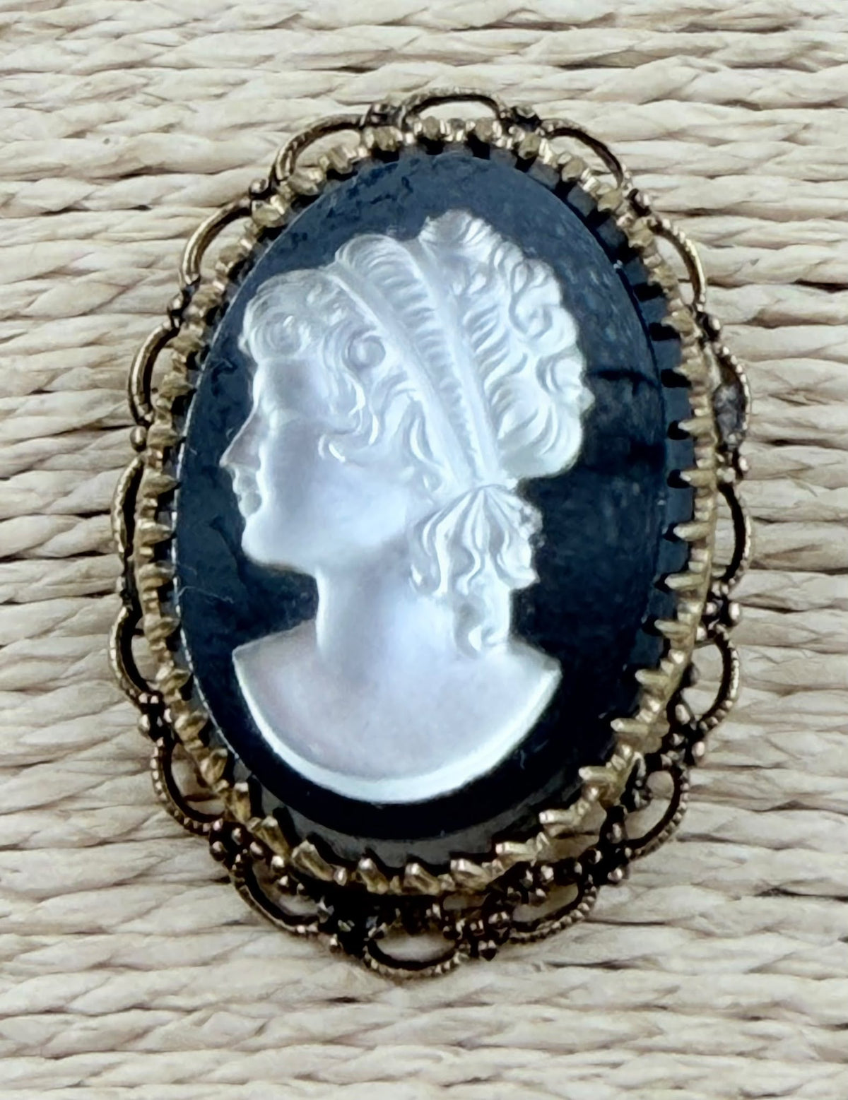 Cameo brooch close-up extreme detail