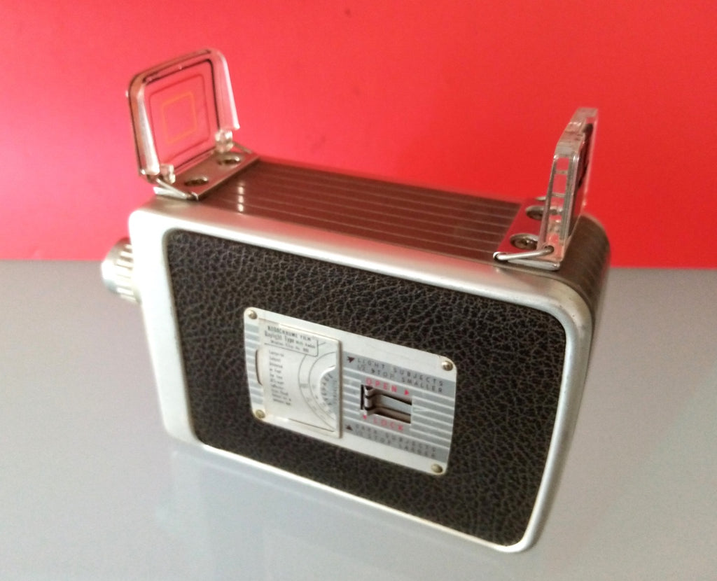Vintage KODAK 8mm Roll Film Camera — Tested & Working