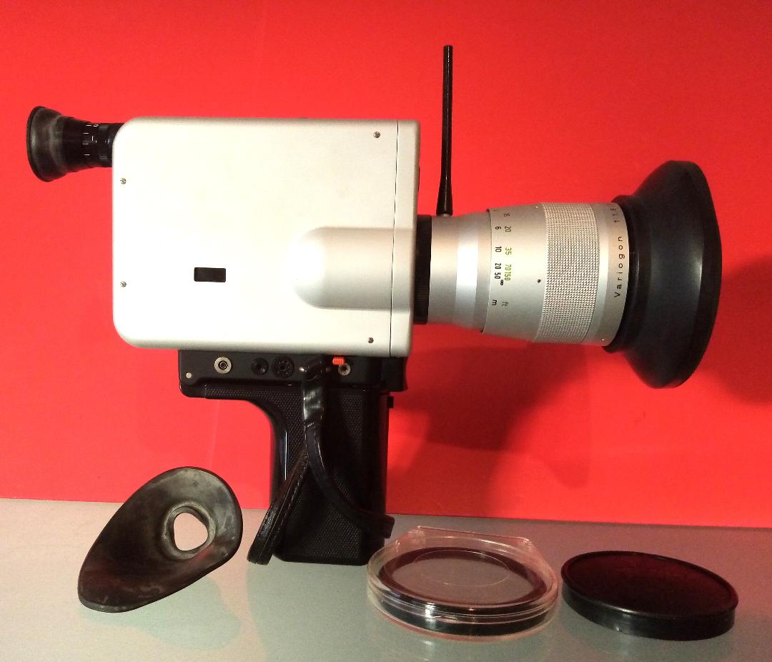 Braun Nizo S 800 Super 8 Movie Camera with Original Case — Tested