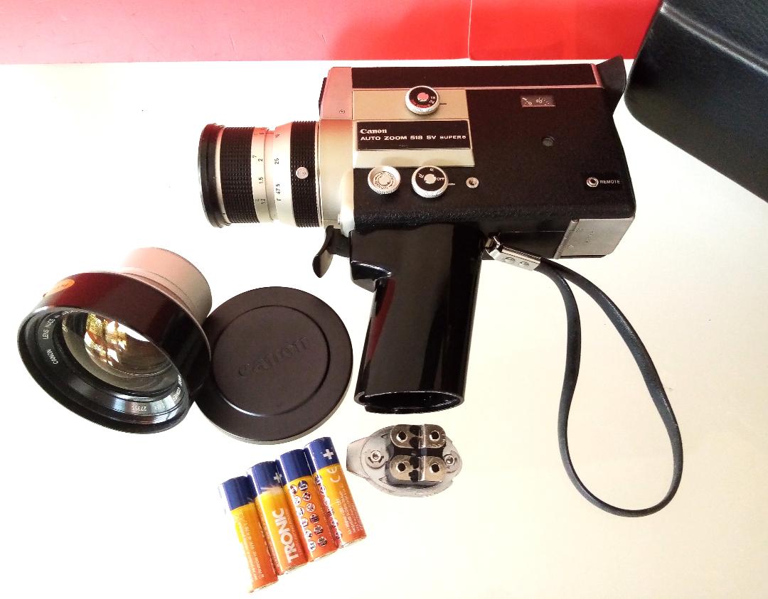 Canon Auto Zoom 518 SV - Super 8 Movie Camera & Original Case