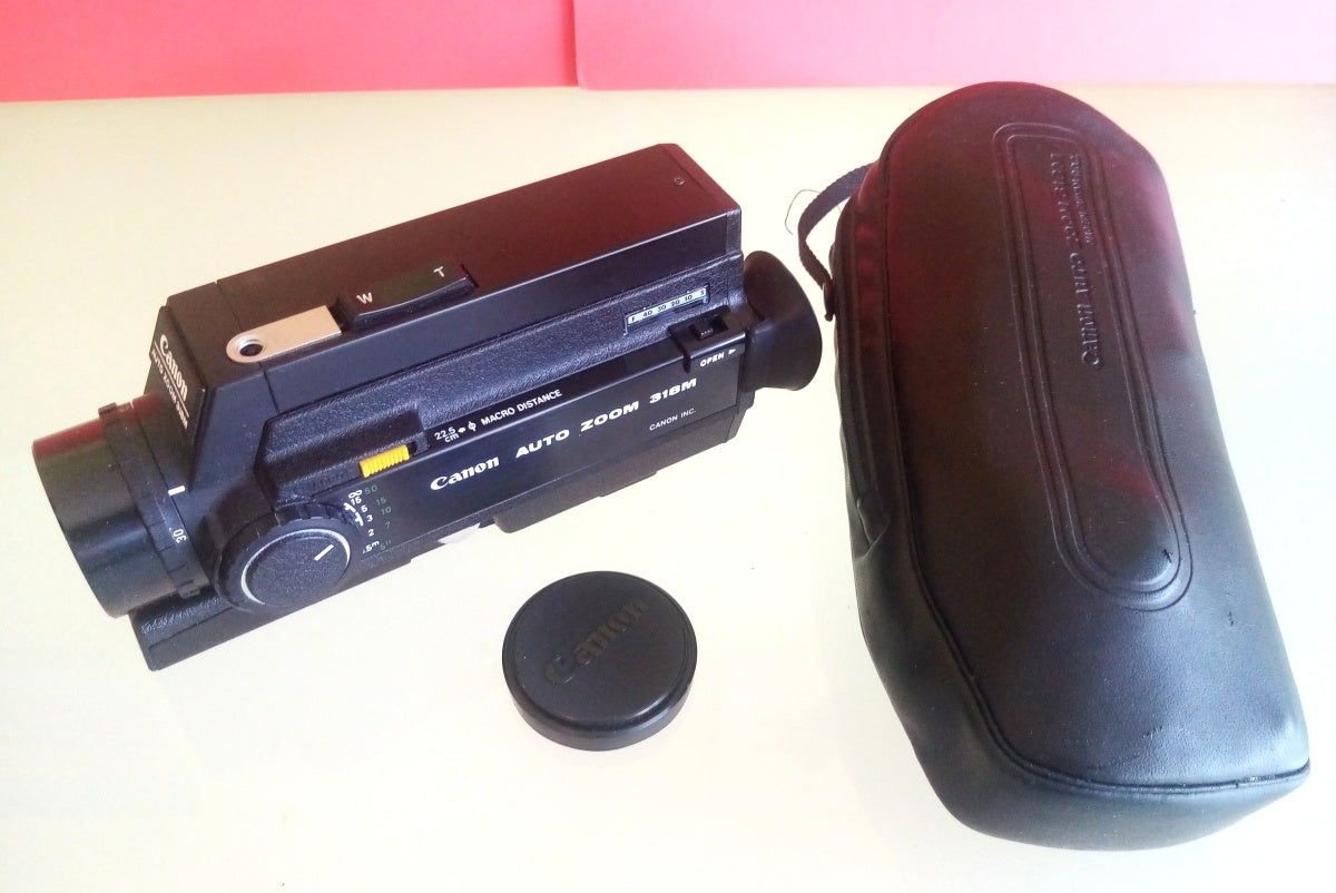 Vintage Canon Auto Zoom 318M Super 8 Movie Camera and Original Case