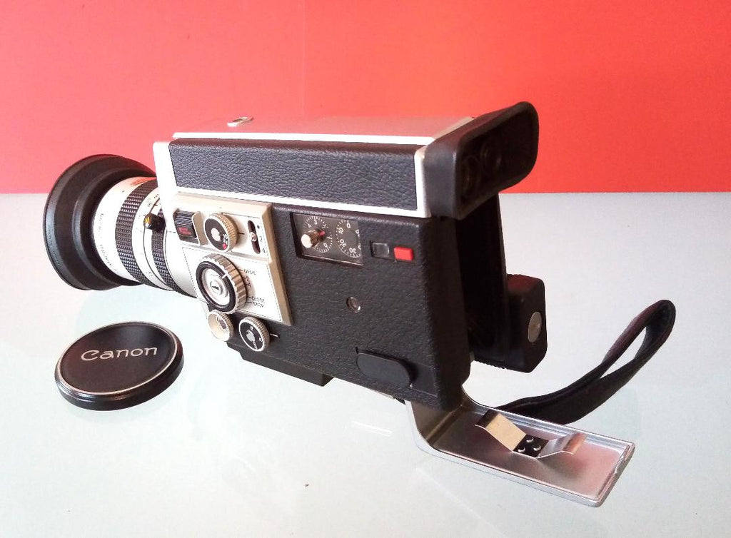 Canon Auto Zoom 814 E Super 8 Movie Camera – Vintage 1970s Film Camera with Case