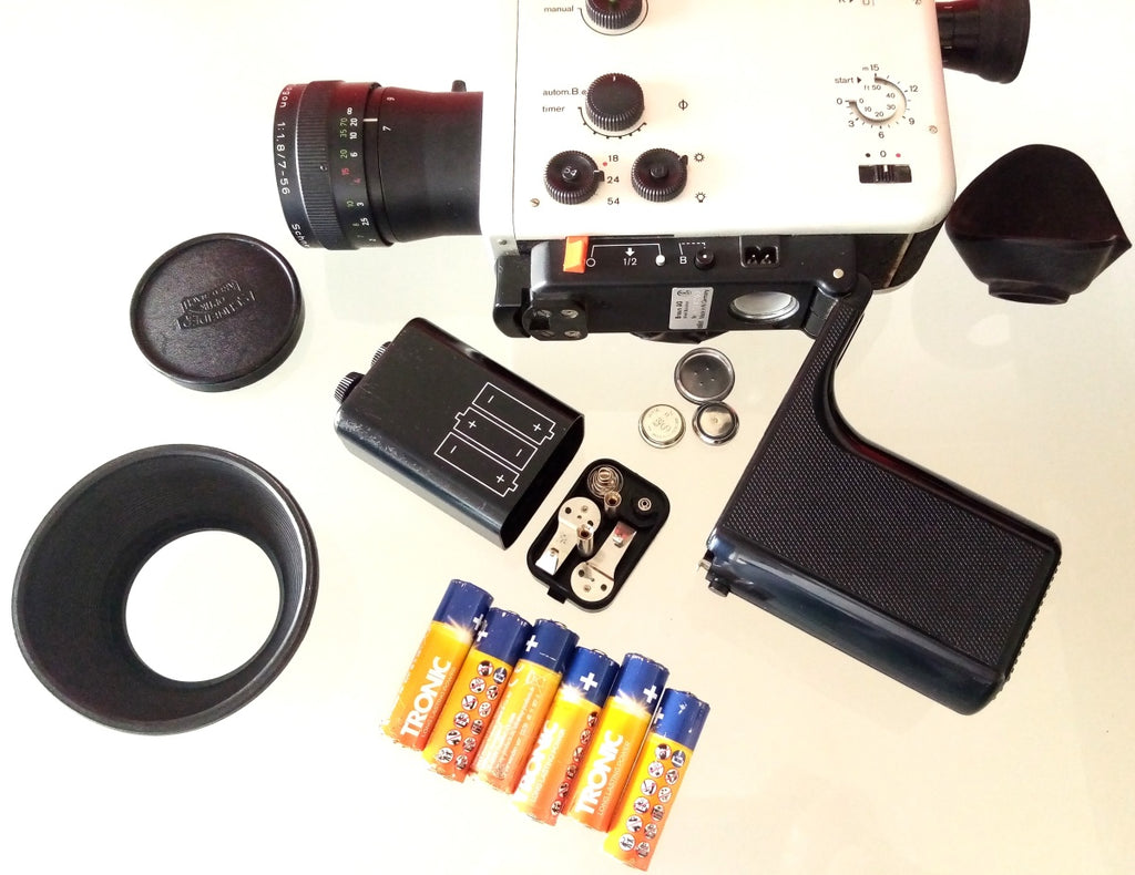 Braun Nizo 561 Super 8 Movie Camera with Original Case — Tested