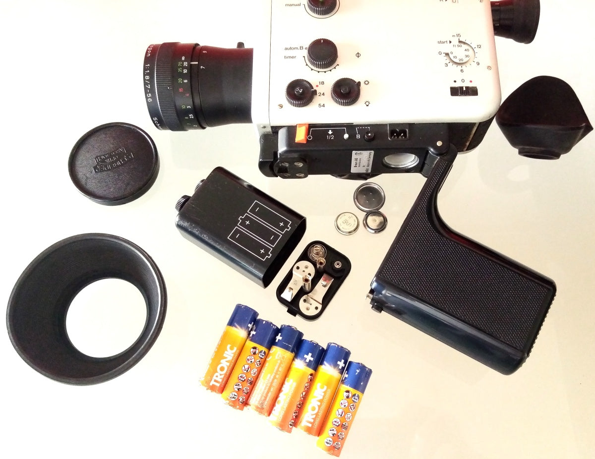 Braun Nizo 561 Super 8 Movie Camera with Original Case — Tested