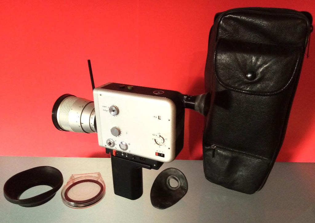 Braun Nizo S 800 Super 8 Movie Camera with Original Case — Tested