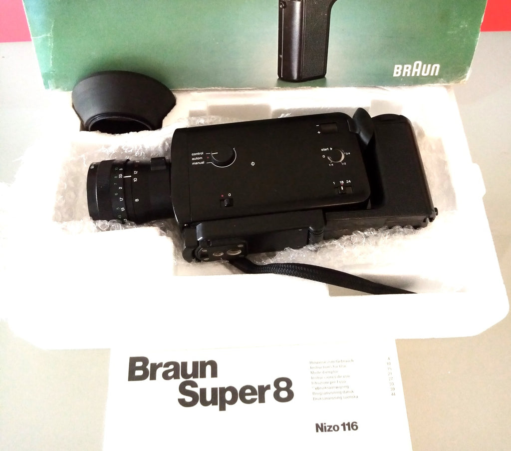 Braun Nizo 116 - Super 8 Movie Camera & Original Packaging